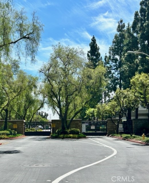 3302 Orangewood