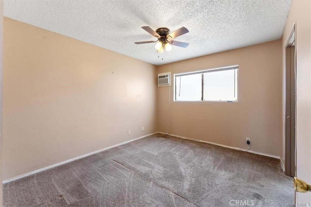 150 E Lakeshore Drive 35