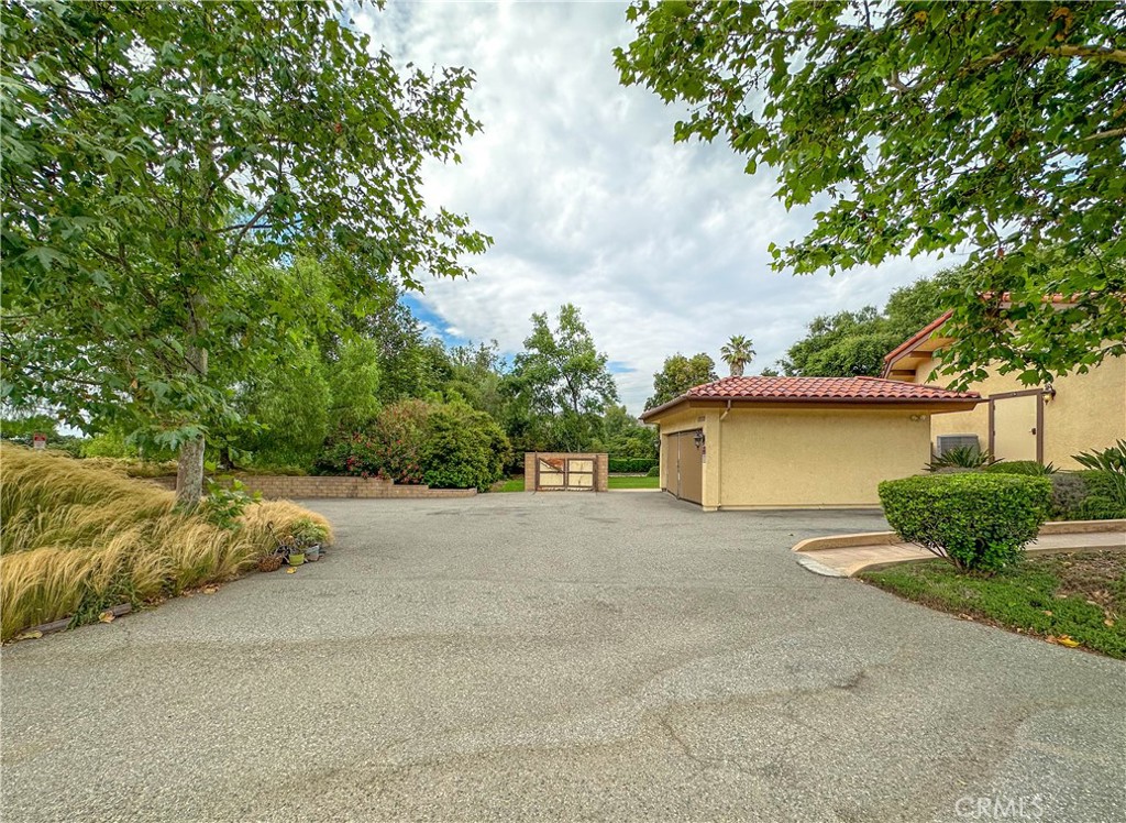 17722 Santiago Canyon Road