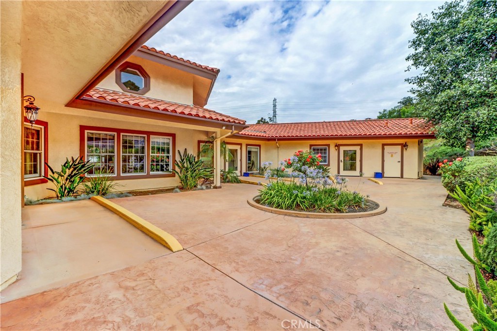 17722 Santiago Canyon Road