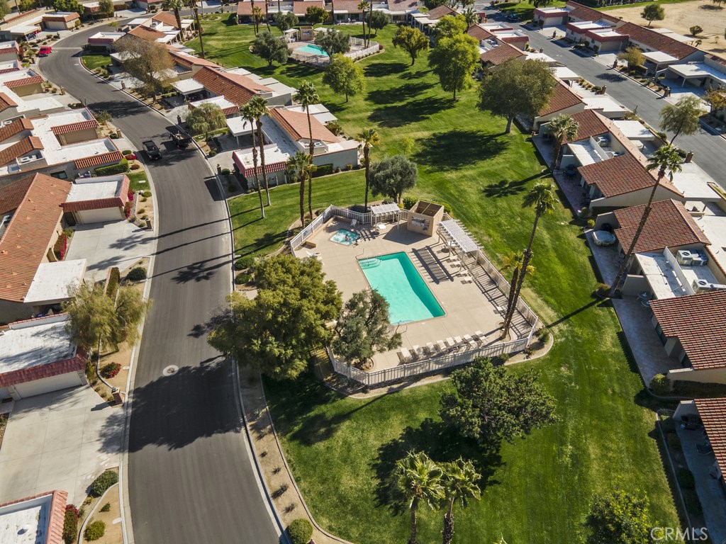 40750 NE La Costa Circle W