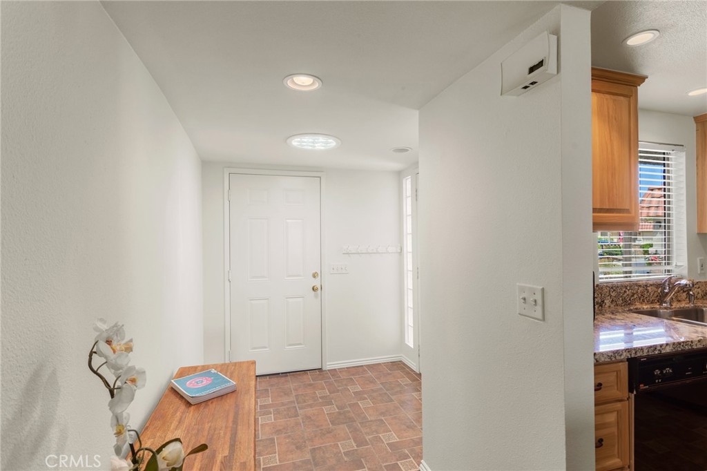 40750 NE La Costa Circle W