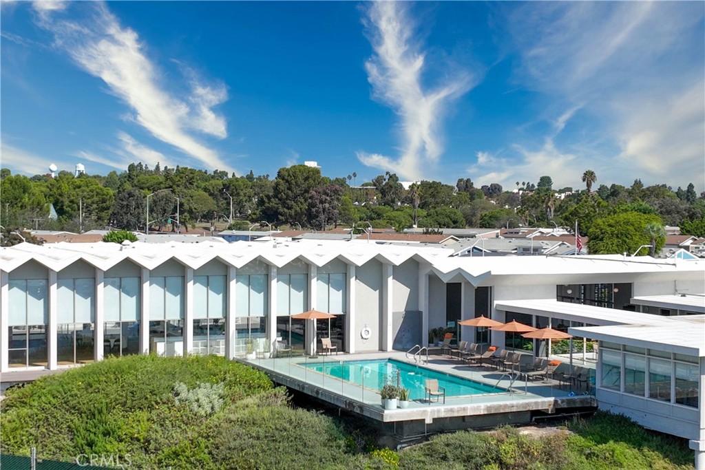 6213 GOLDEN SANDS Drive 334