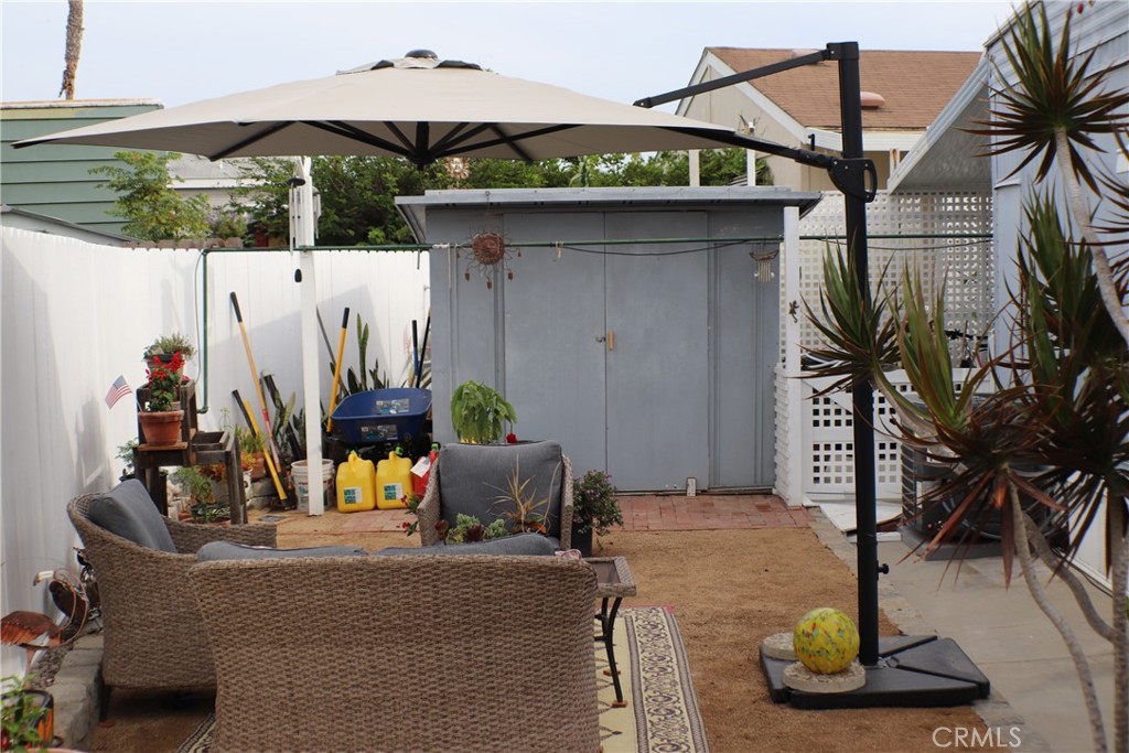 6213 GOLDEN SANDS Drive 334