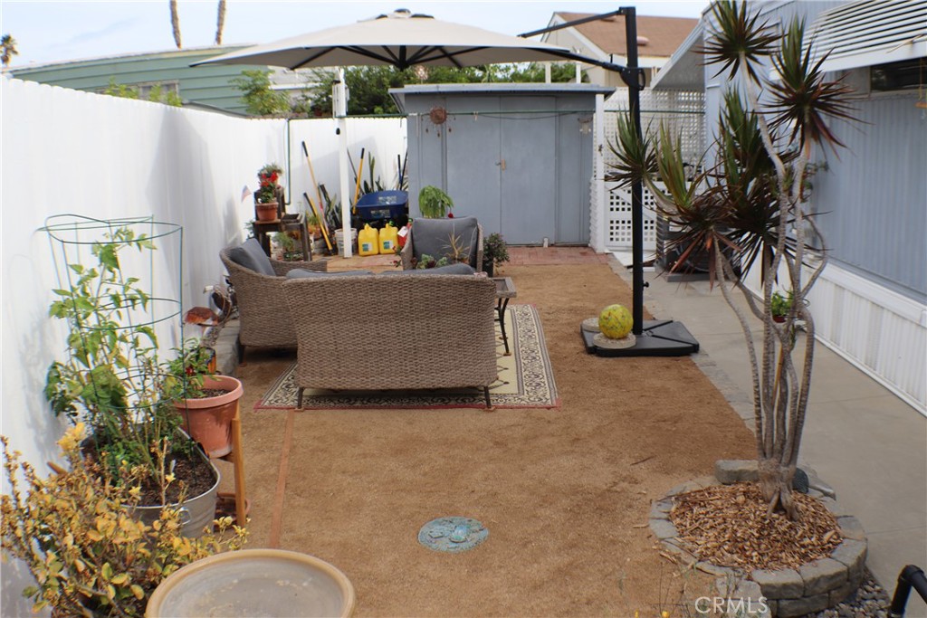 6213 GOLDEN SANDS Drive 334