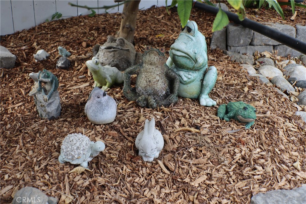 6213 GOLDEN SANDS Drive 334