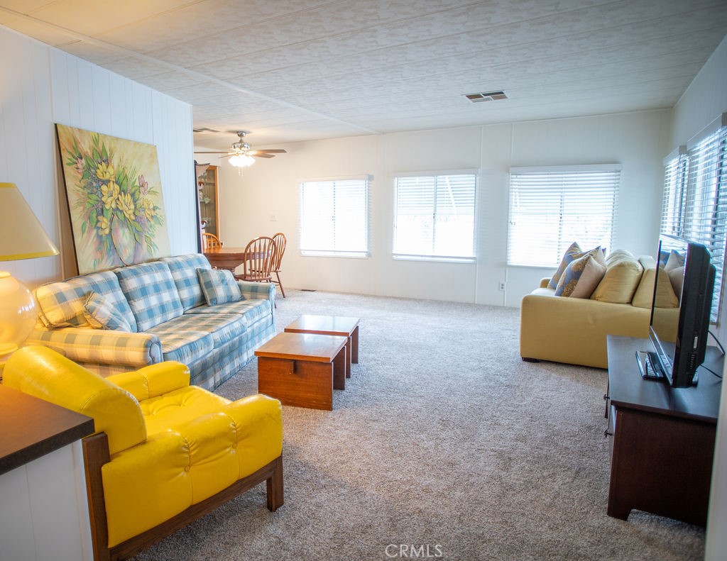 6213 GOLDEN SANDS Drive 334