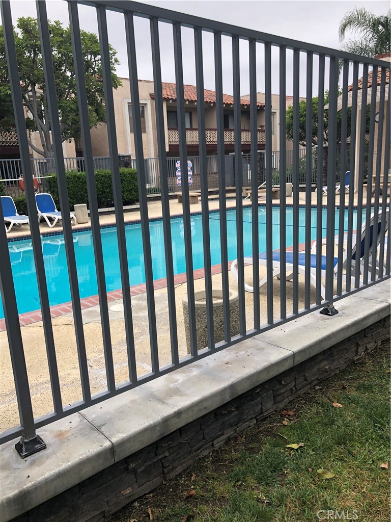 700 W La Veta Avenue K3