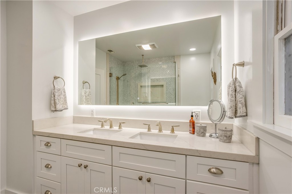 545 East Jefferson Avenue