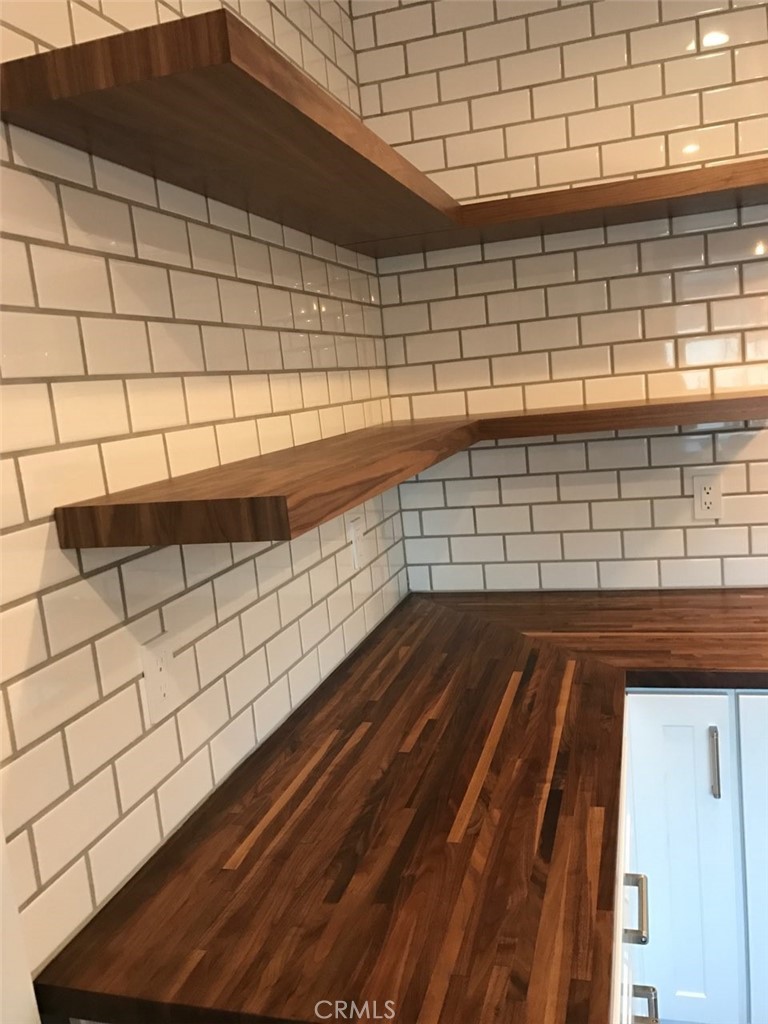 545 East Jefferson Avenue