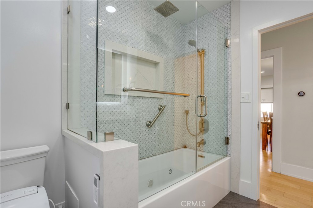 545 East Jefferson Avenue