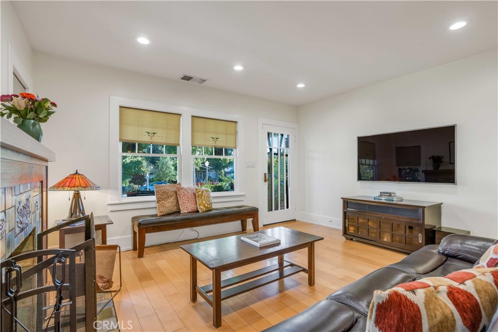 545 East Jefferson Avenue