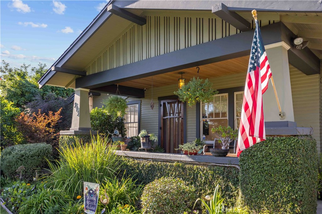 545 East Jefferson Avenue