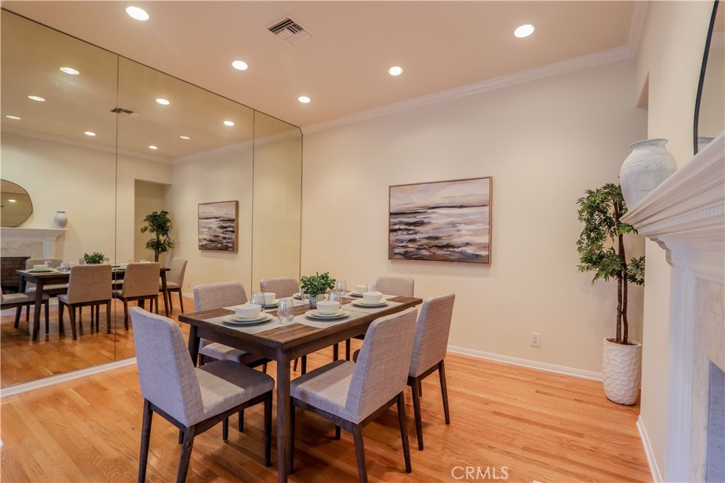 5571 E Lonna Linda Drive