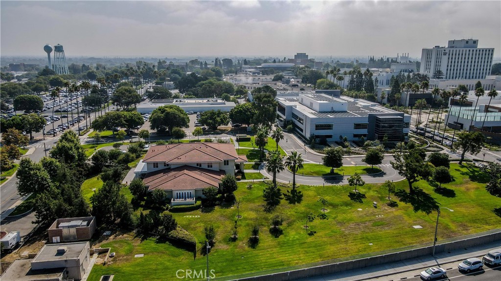 5571 E Lonna Linda Drive