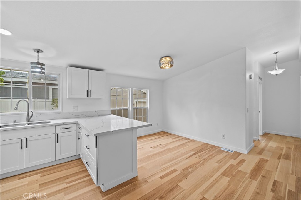 23301 Ridge Route Drive 124