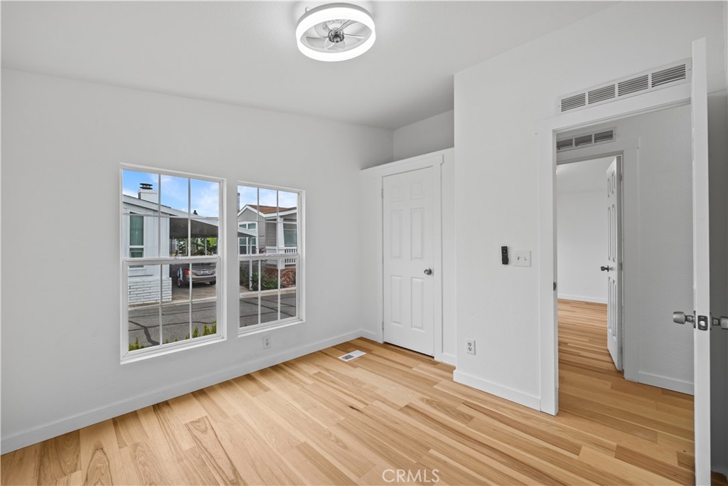 23301 Ridge Route Drive 124