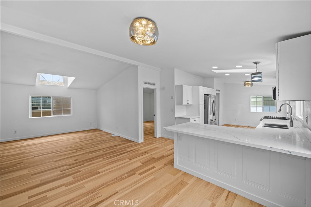 23301 Ridge Route Drive 124