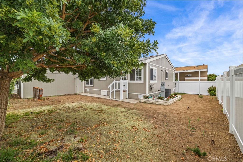 23301 Ridge Route Drive 124