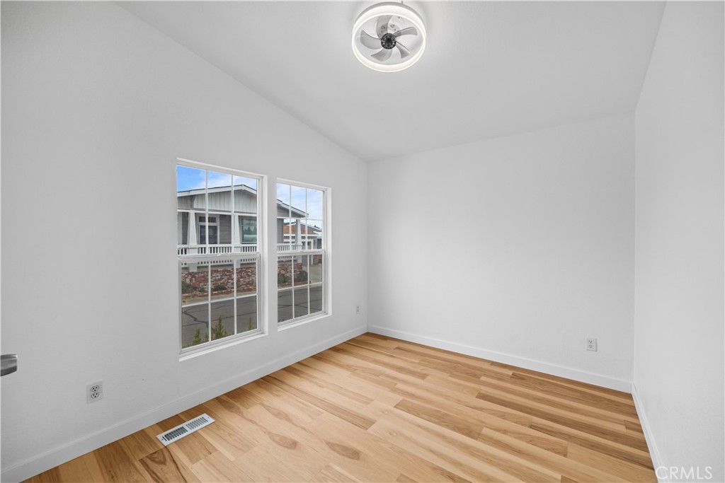 23301 Ridge Route Drive 124