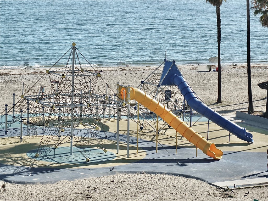 3130 E 2nd Street 11