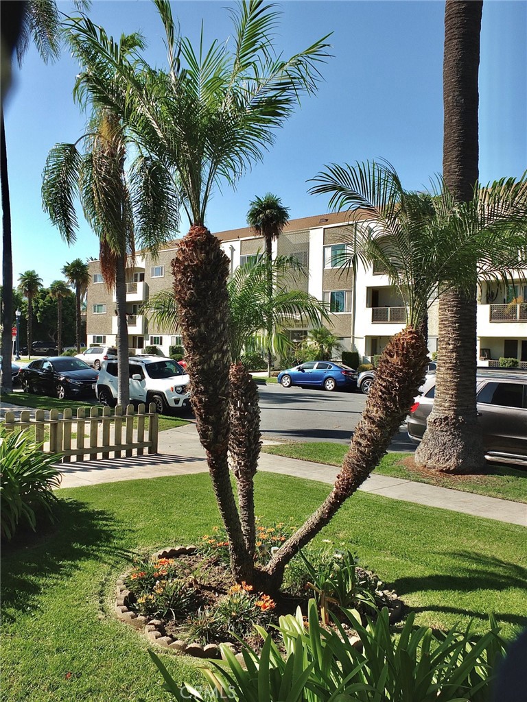 3130 E 2nd Street 11