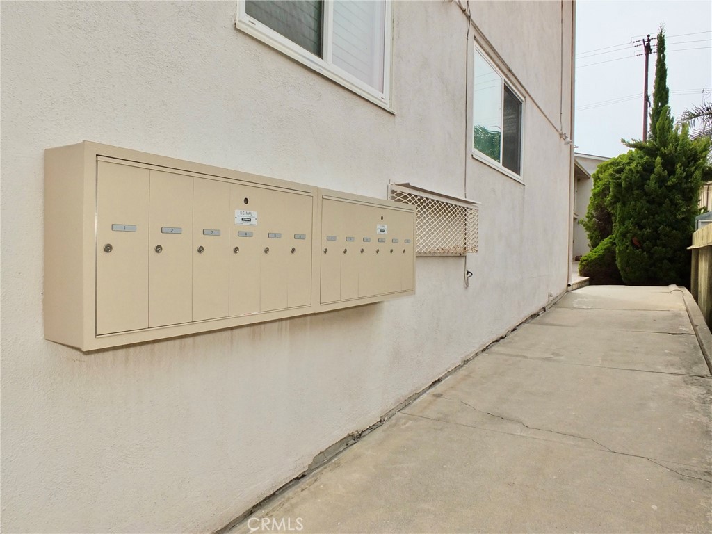 3130 E 2nd Street 11