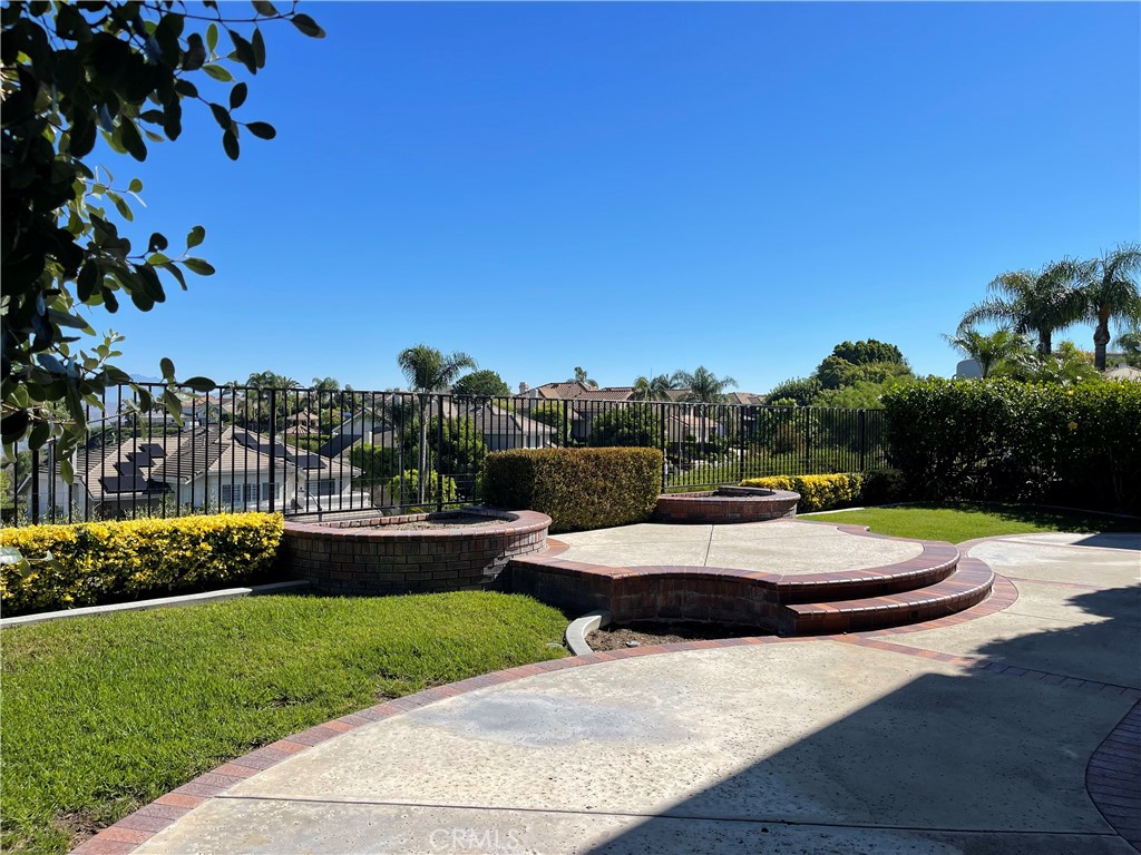 4315 E Cornwall Avenue