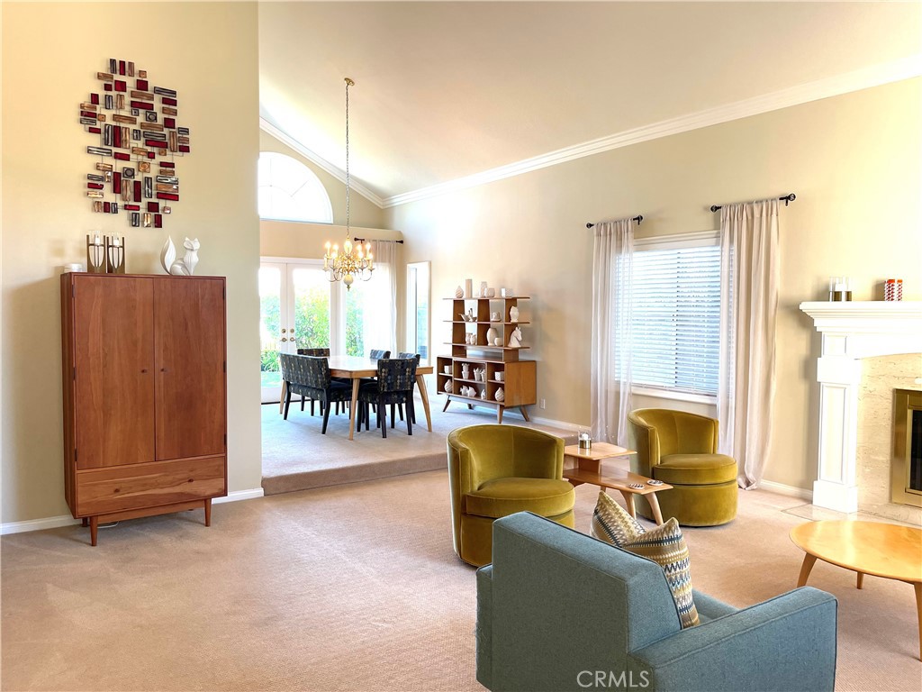 4315 E Cornwall Avenue