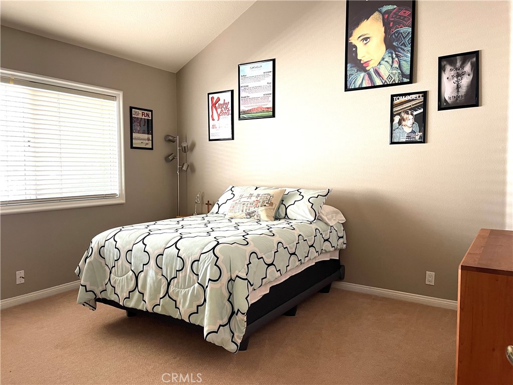 4315 E Cornwall Avenue