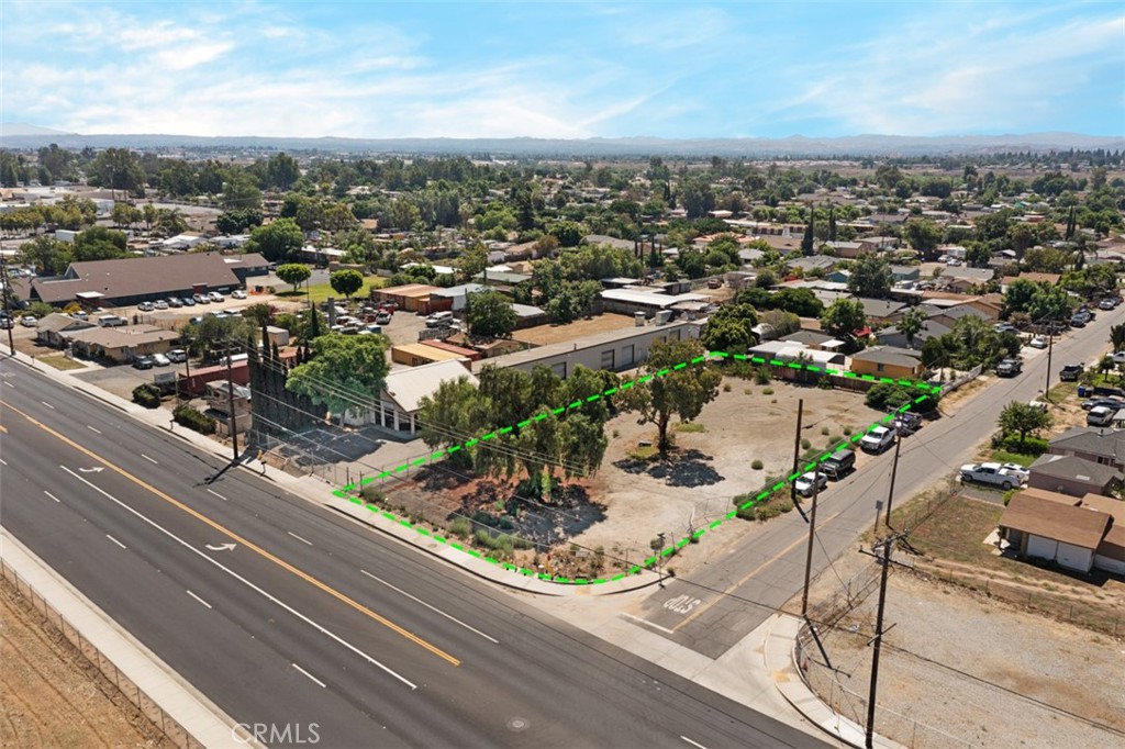 9090 Limonite Avenue