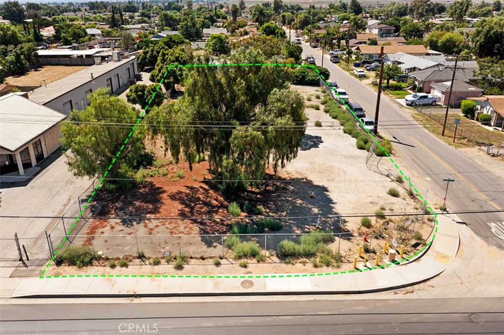 9090 Limonite Avenue