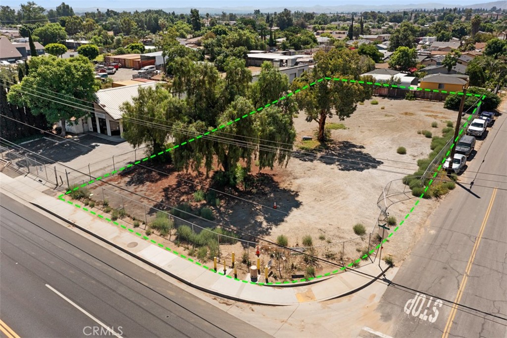 9090 Limonite Avenue