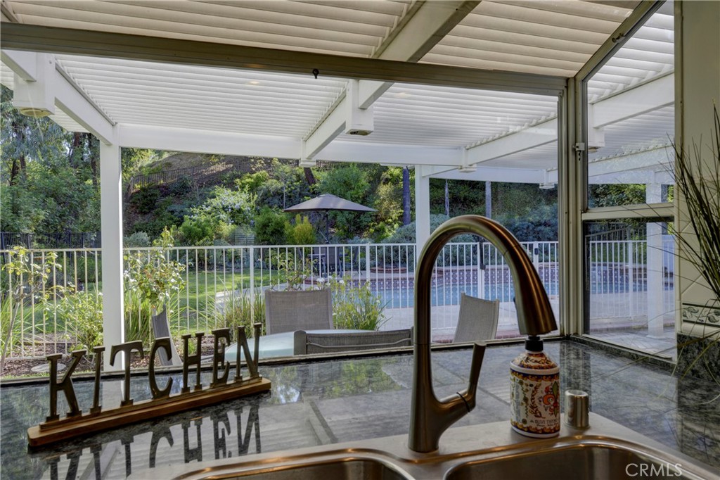 5549 Trailside Drive