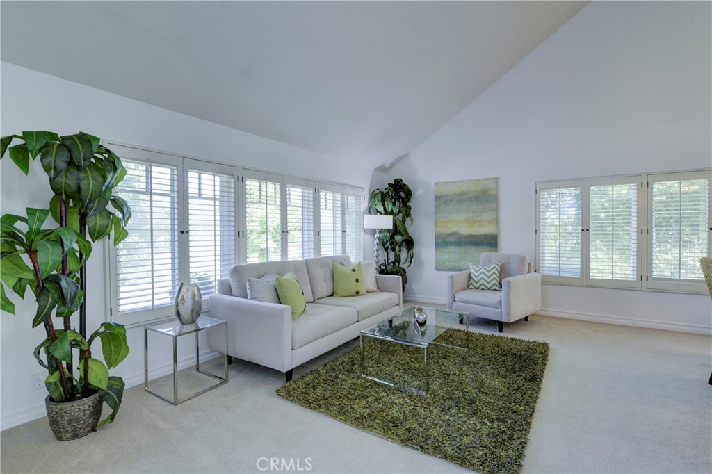 5549 Trailside Drive