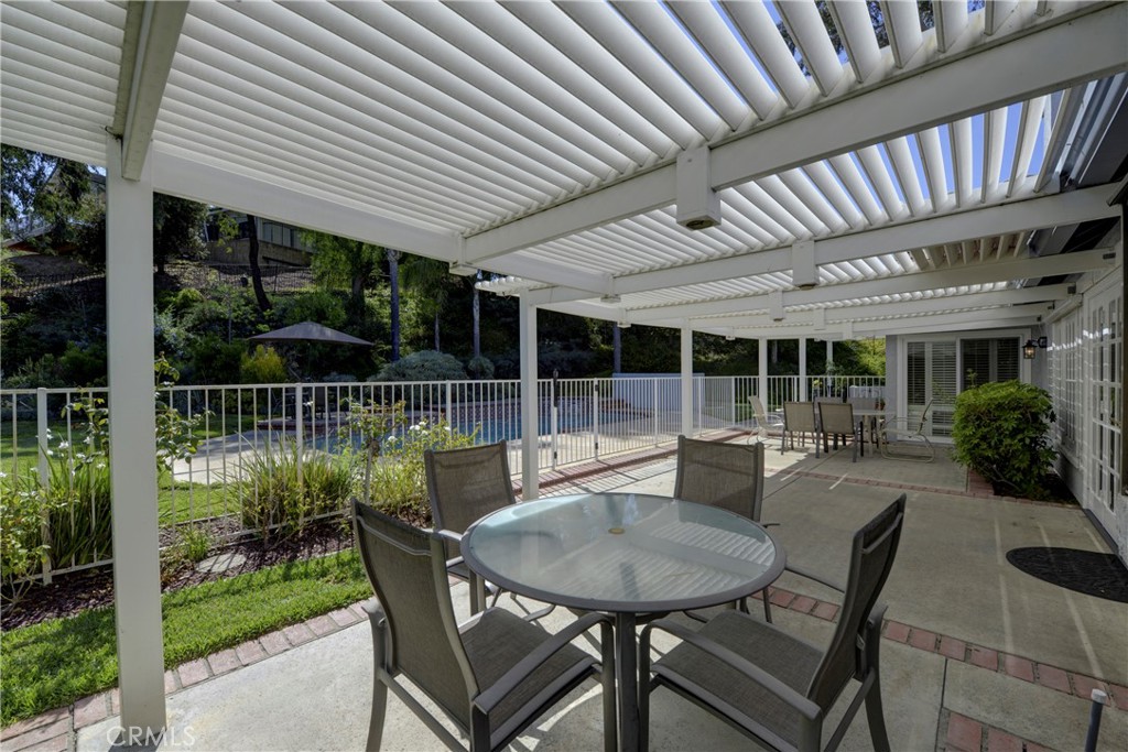 5549 Trailside Drive