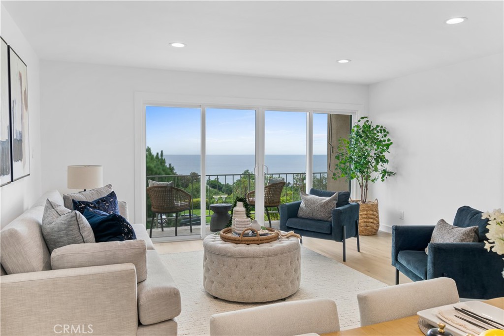 2235 W 25th Street 124