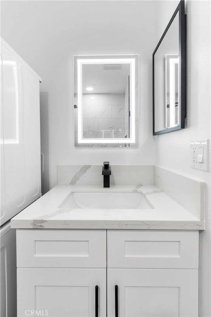 2235 W 25th Street 124