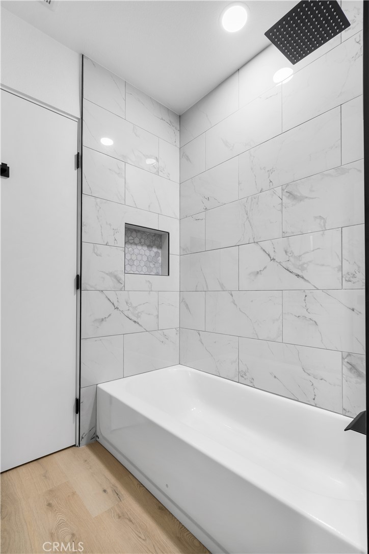 2235 W 25th Street 124