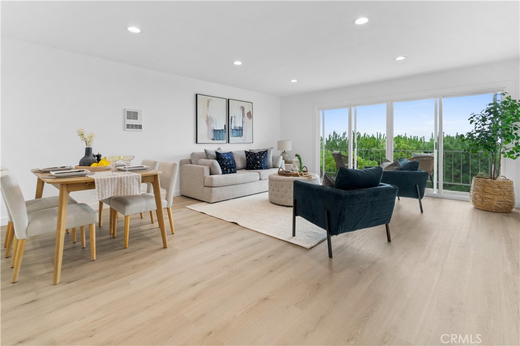 2235 W 25th Street 124