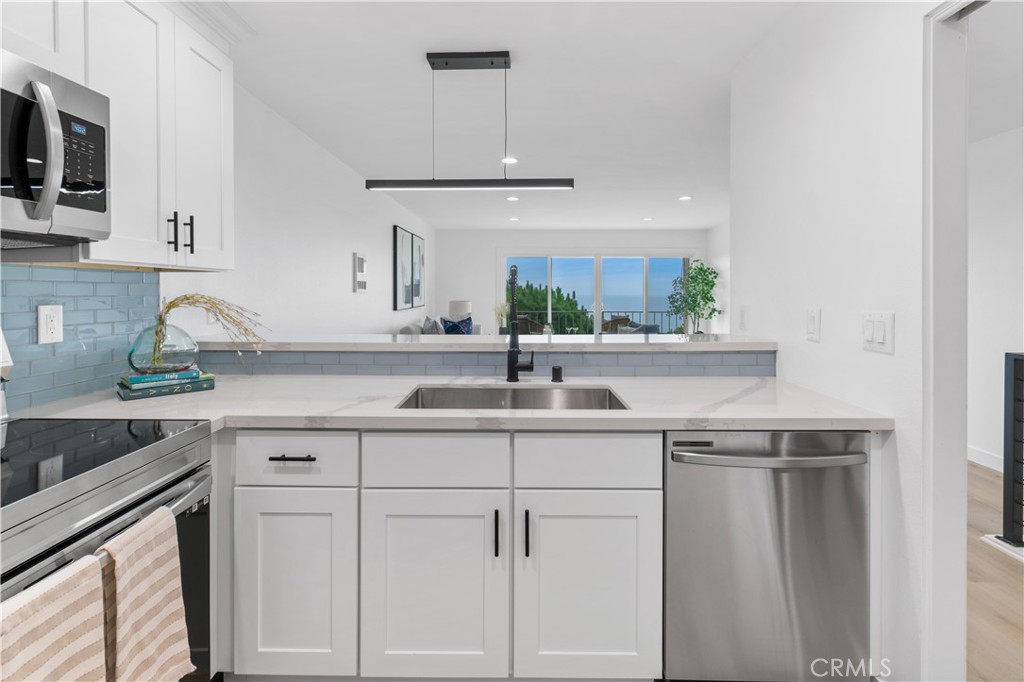 2235 W 25th Street 124