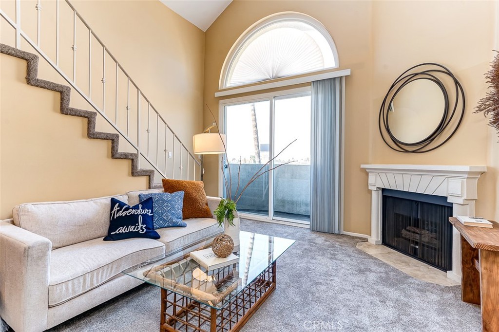 620 S Gramercy Place 441