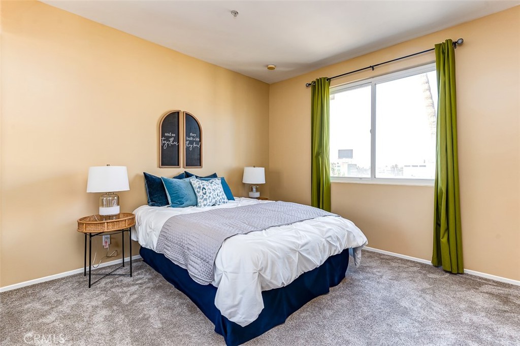 620 S Gramercy Place 441