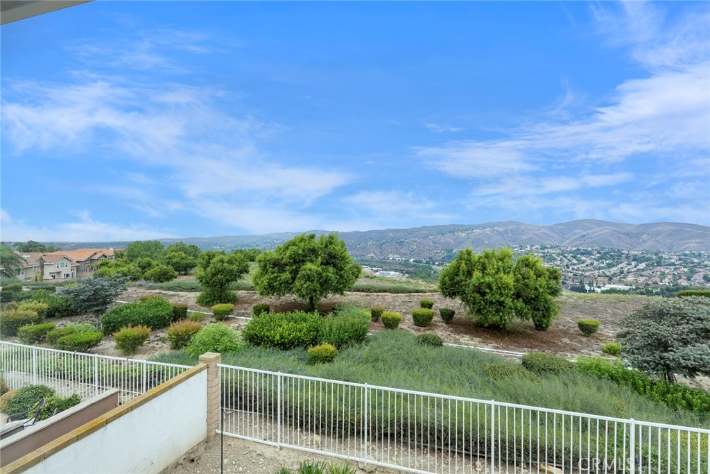 585 S Morningstar Drive