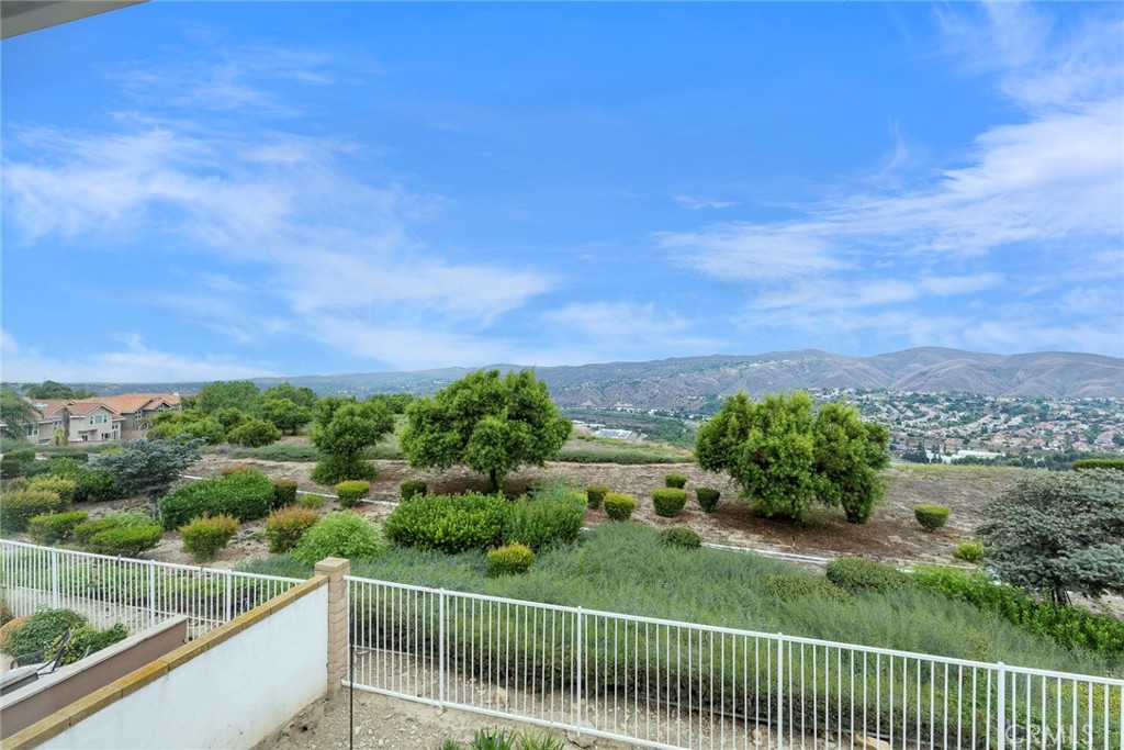 585 S Morningstar Drive