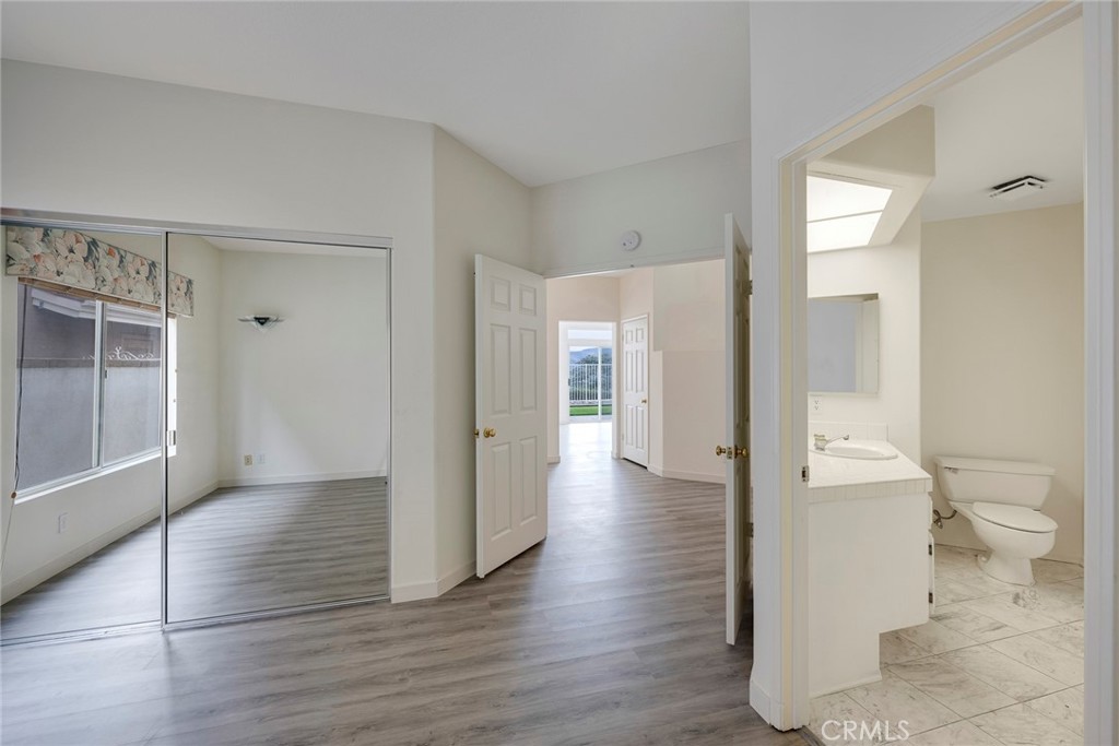 585 S Morningstar Drive