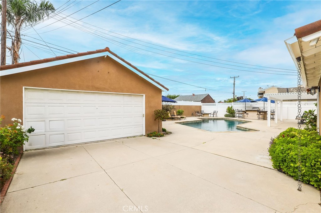 3232 Copa De Oro Drive