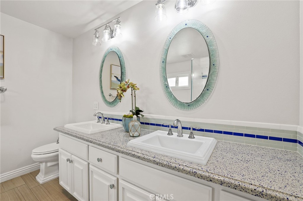 3232 Copa De Oro Drive