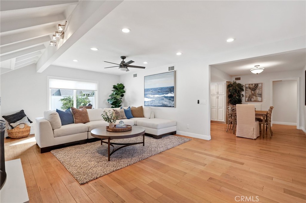 3232 Copa De Oro Drive