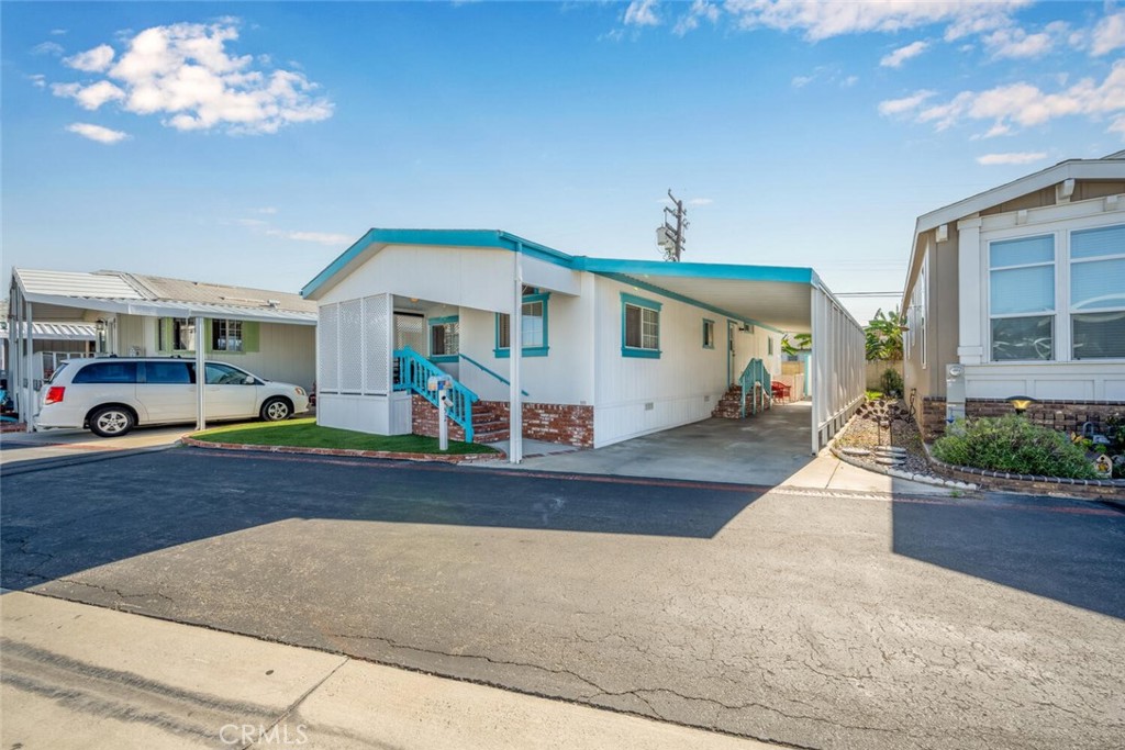 16222 Monterey Lane 52